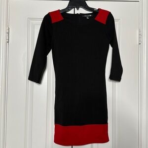 Black and red 3/4 sleeve dress size medium
